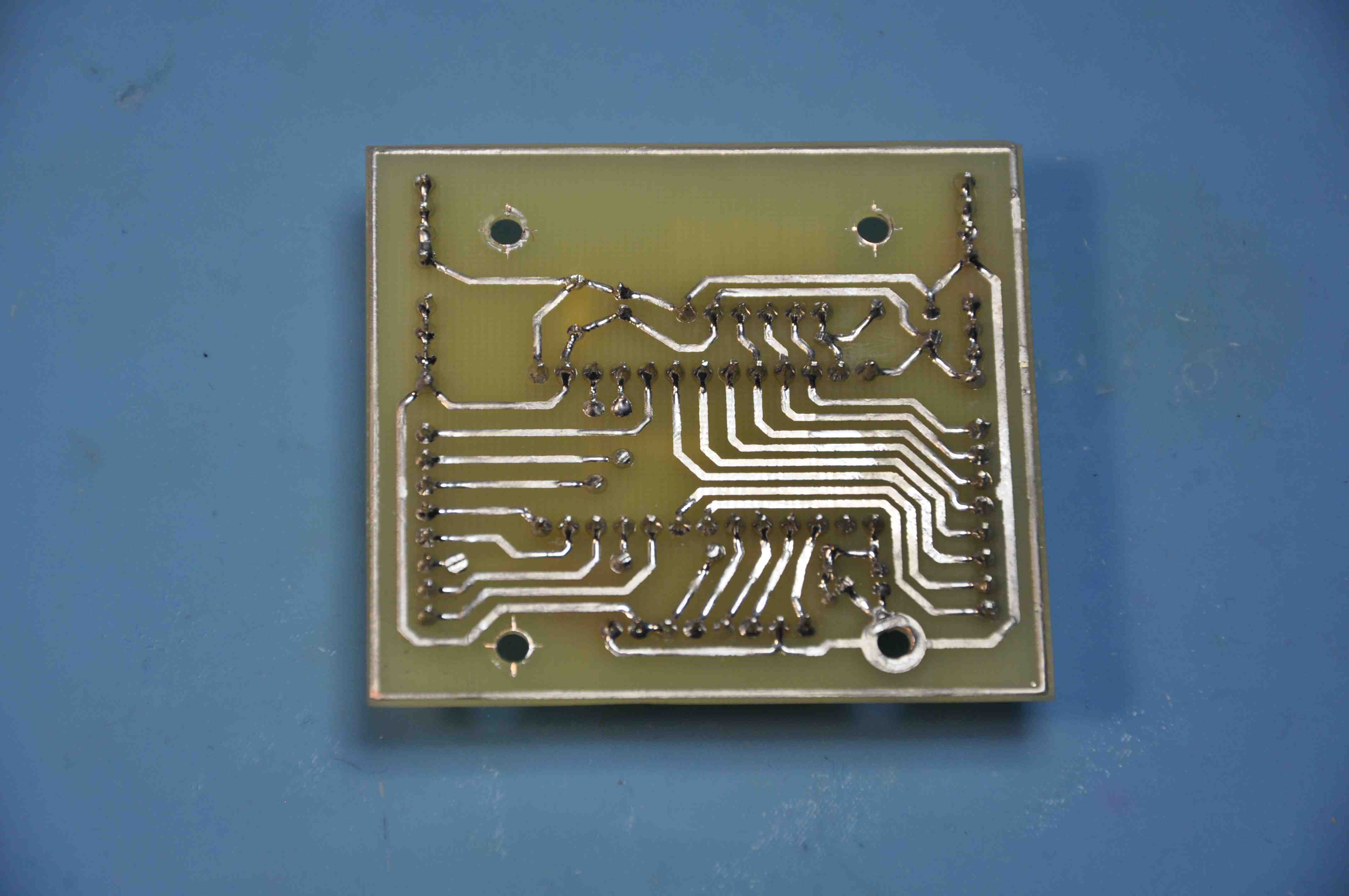 Обратная сторона платы общего модуля