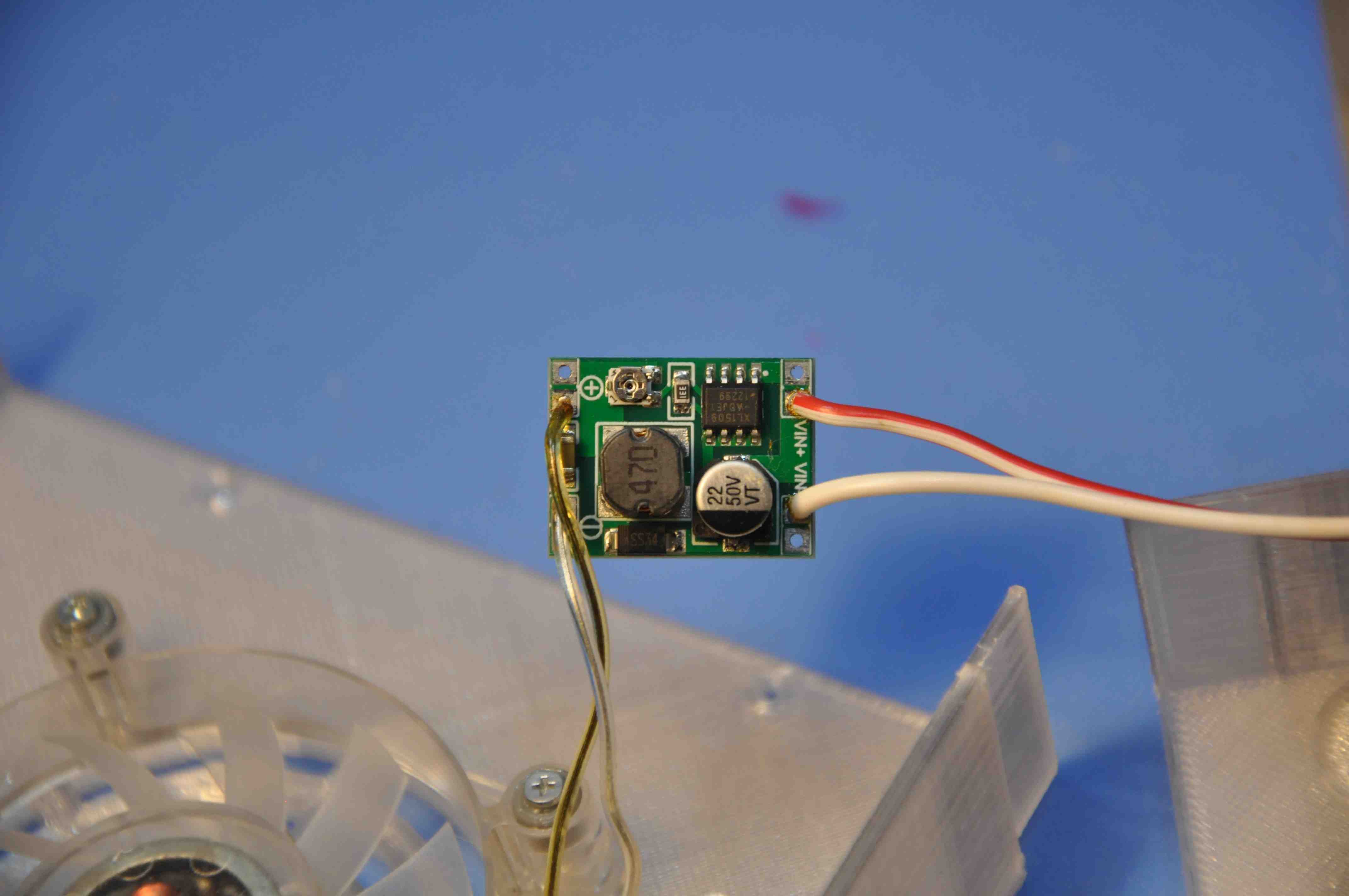 Преобразователь для питания вентилятора