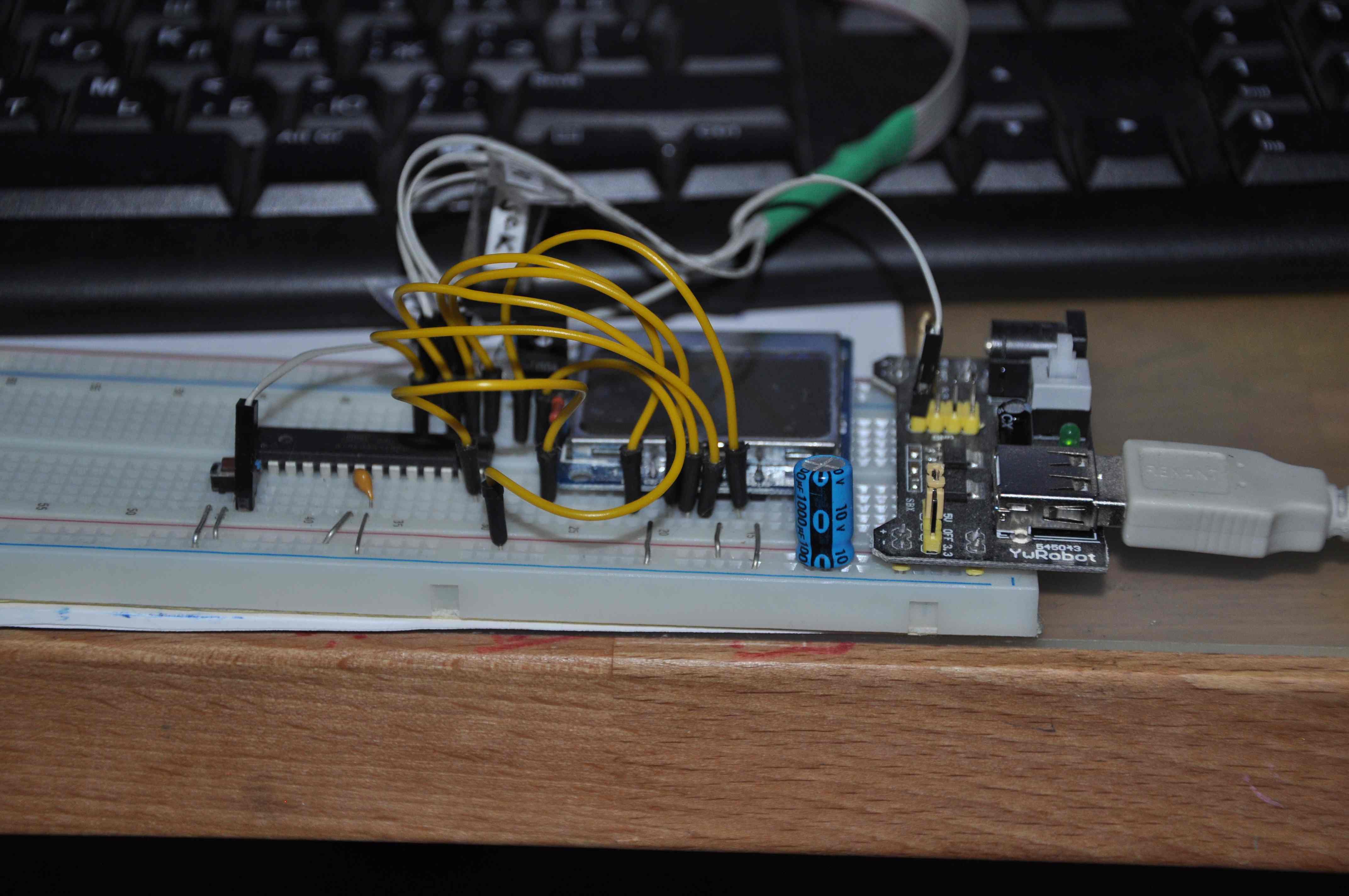 Расположение nokia_5110 на макетной плате