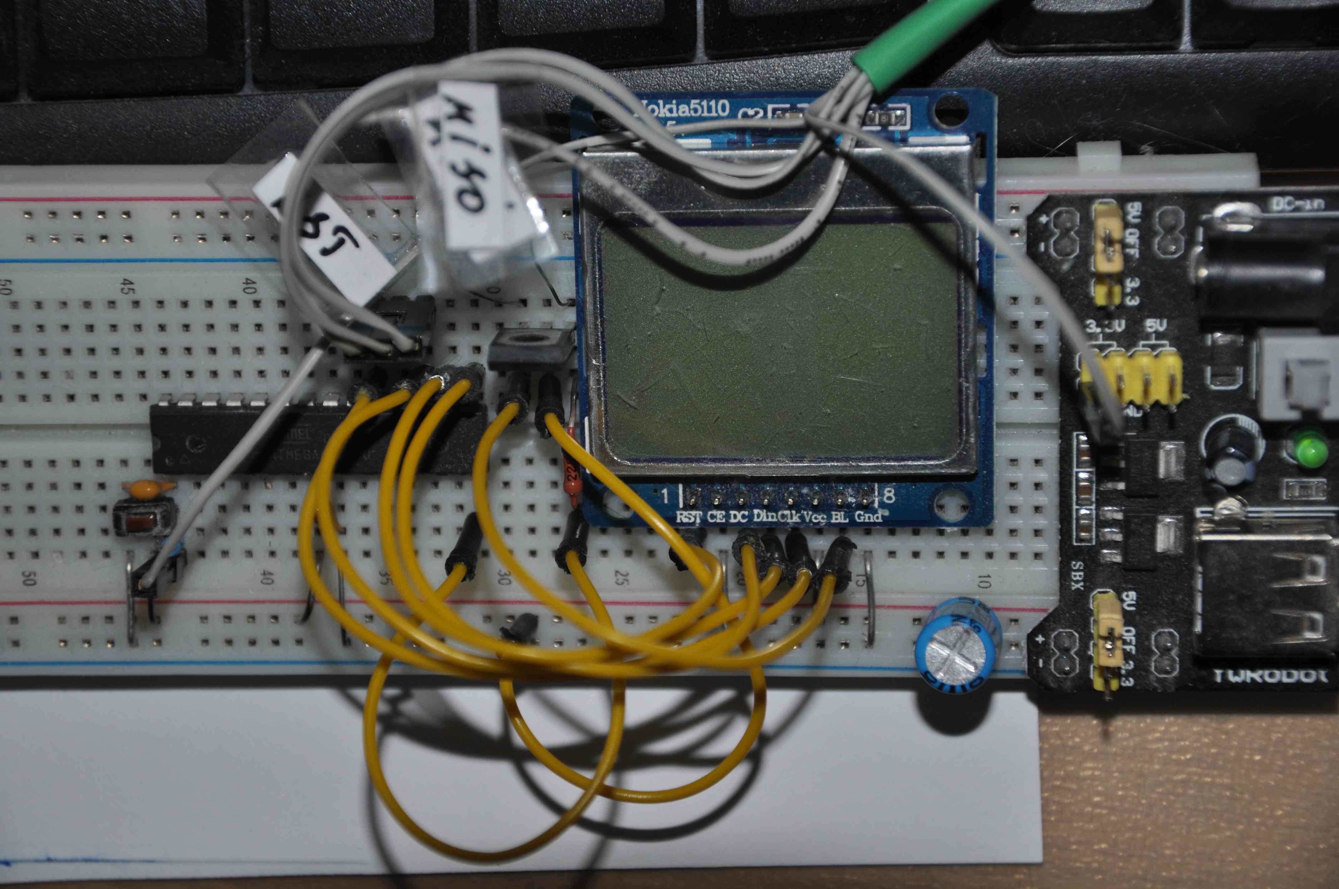 Расположение nokia_5110 на макетной плате