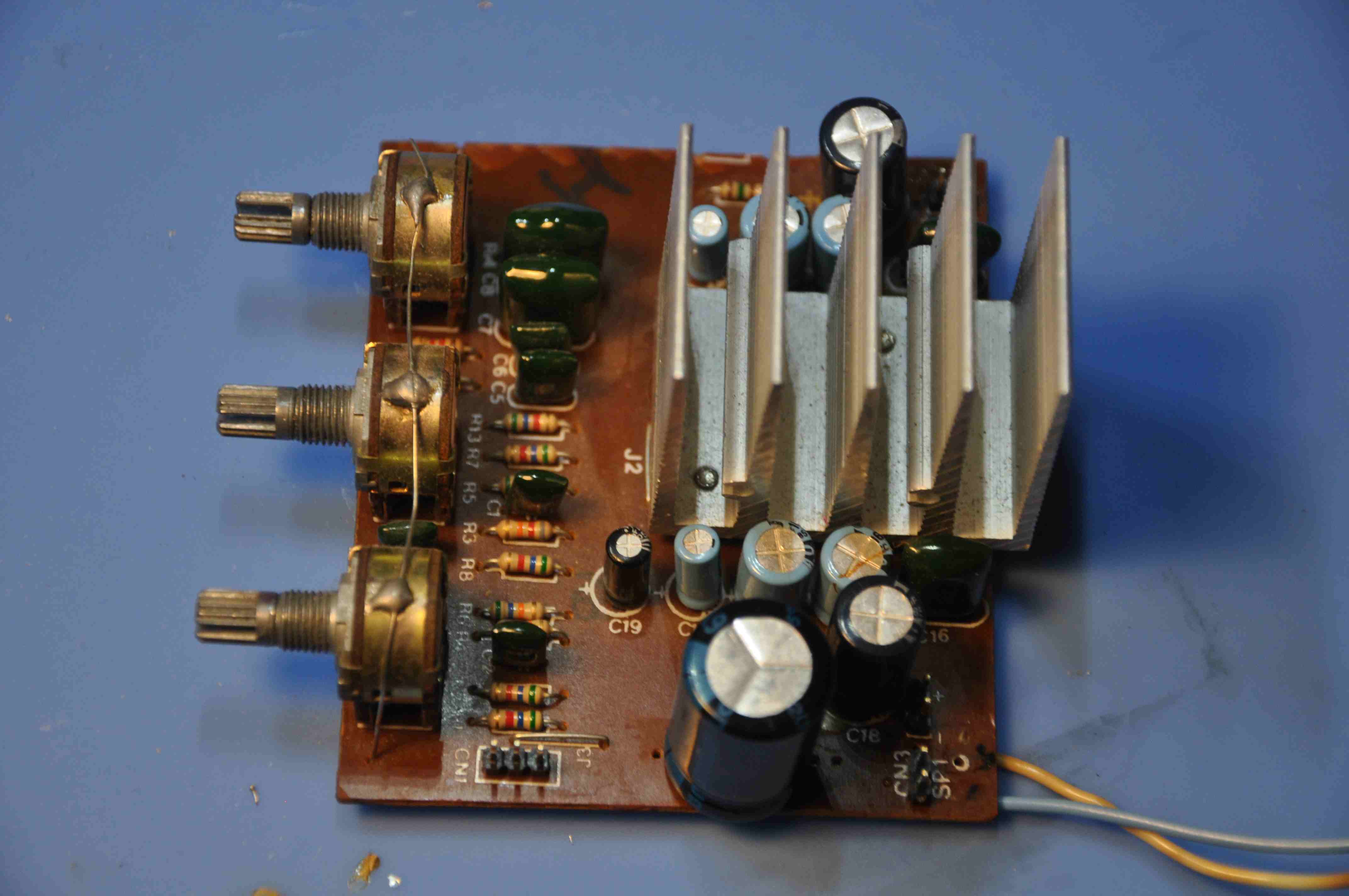 Плата усилителя.