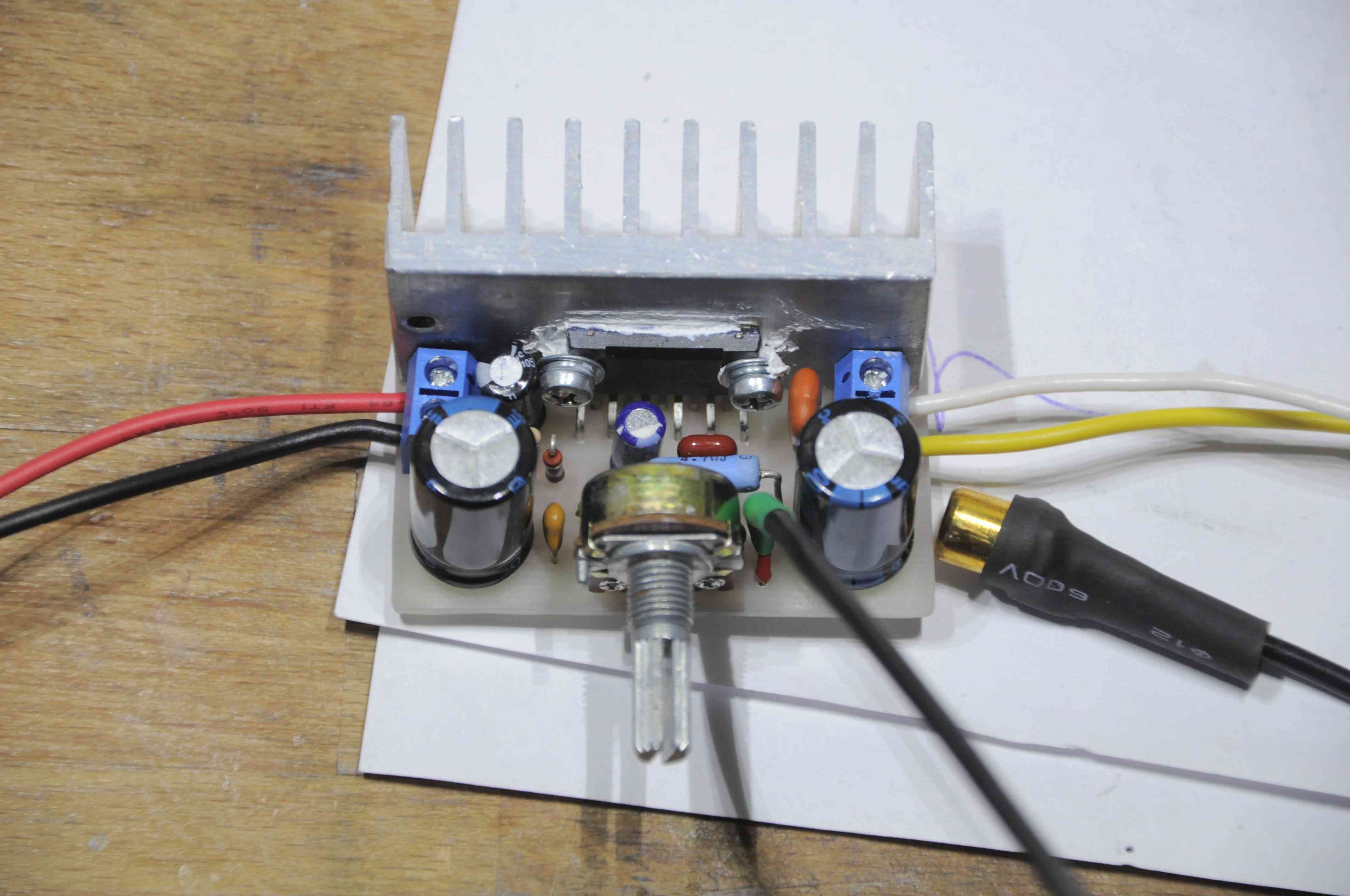 усилитель в сборе