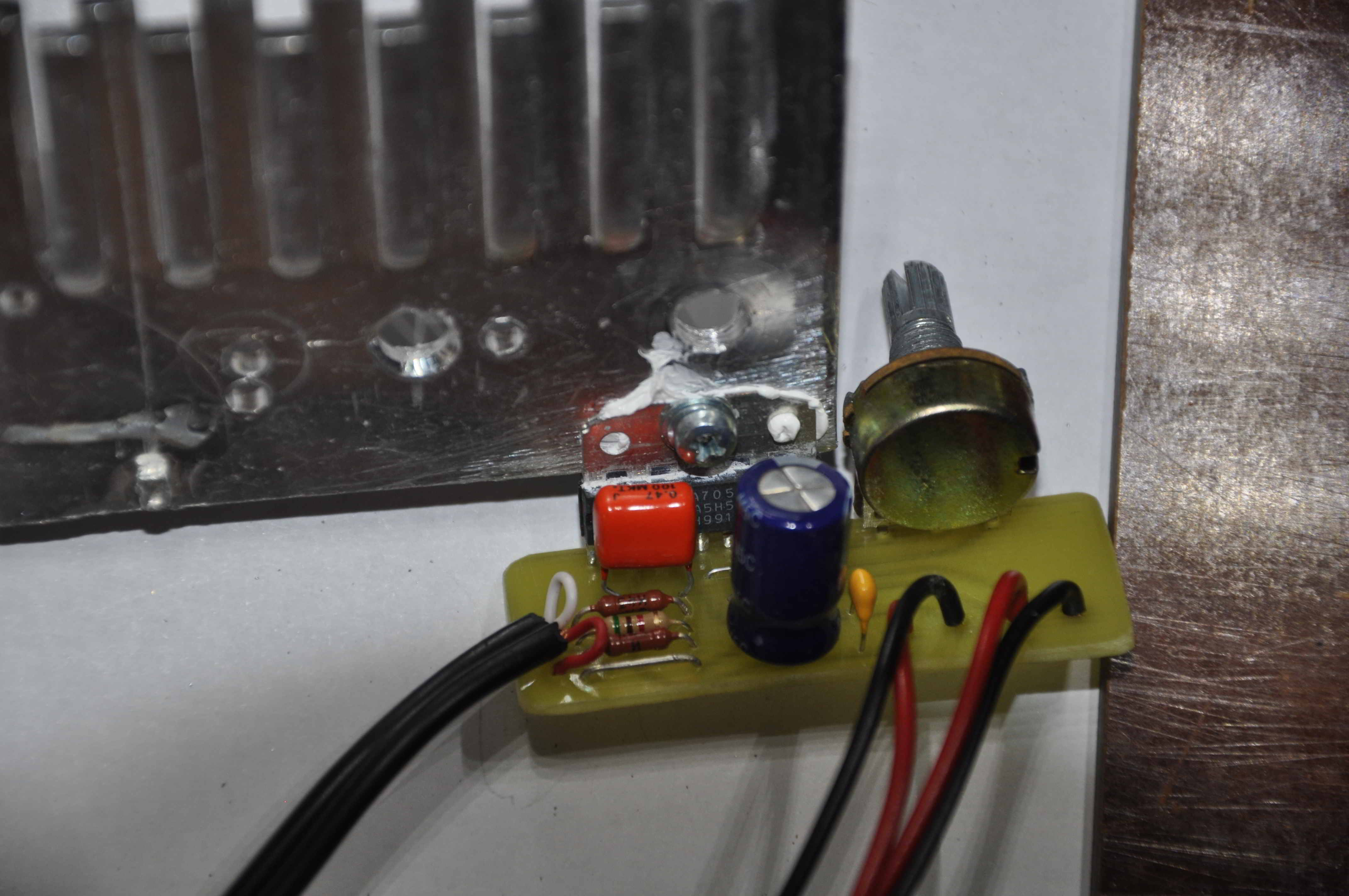 усилитель в сборе