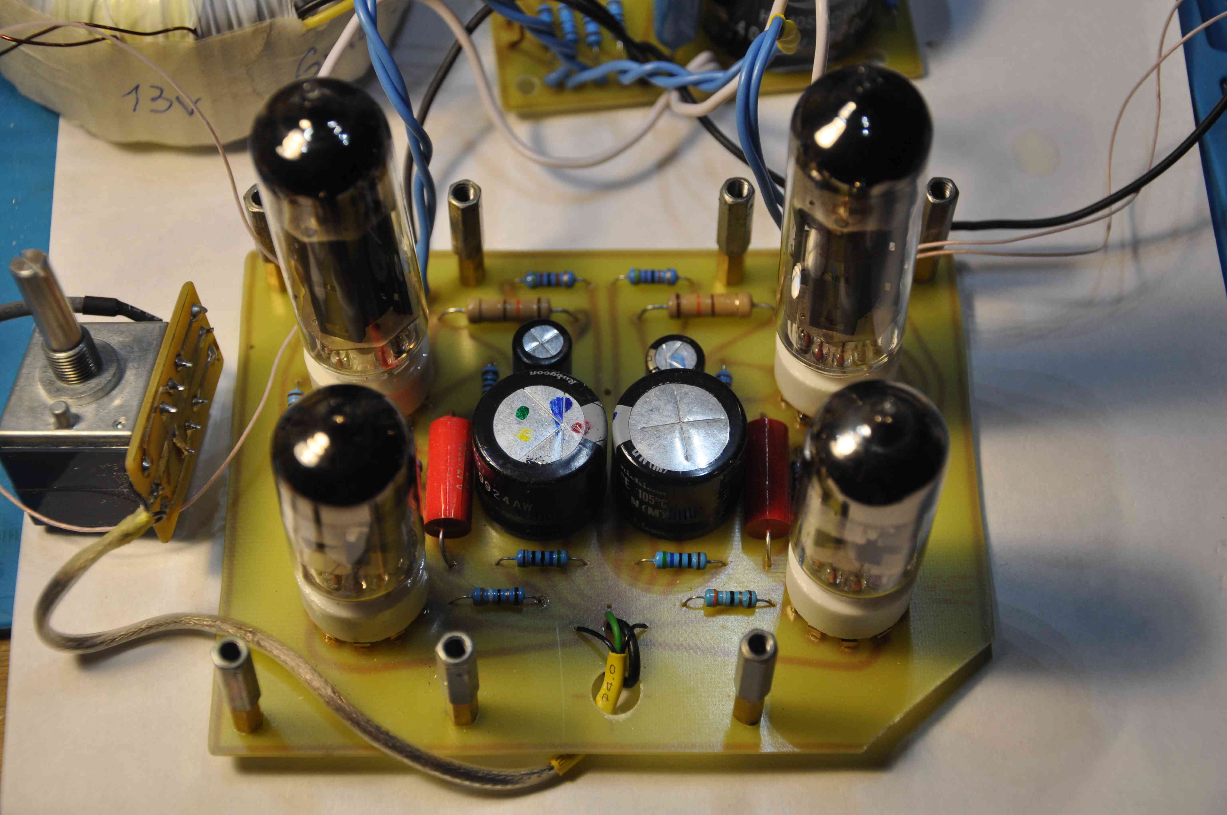 Внешний вид платы усилителя