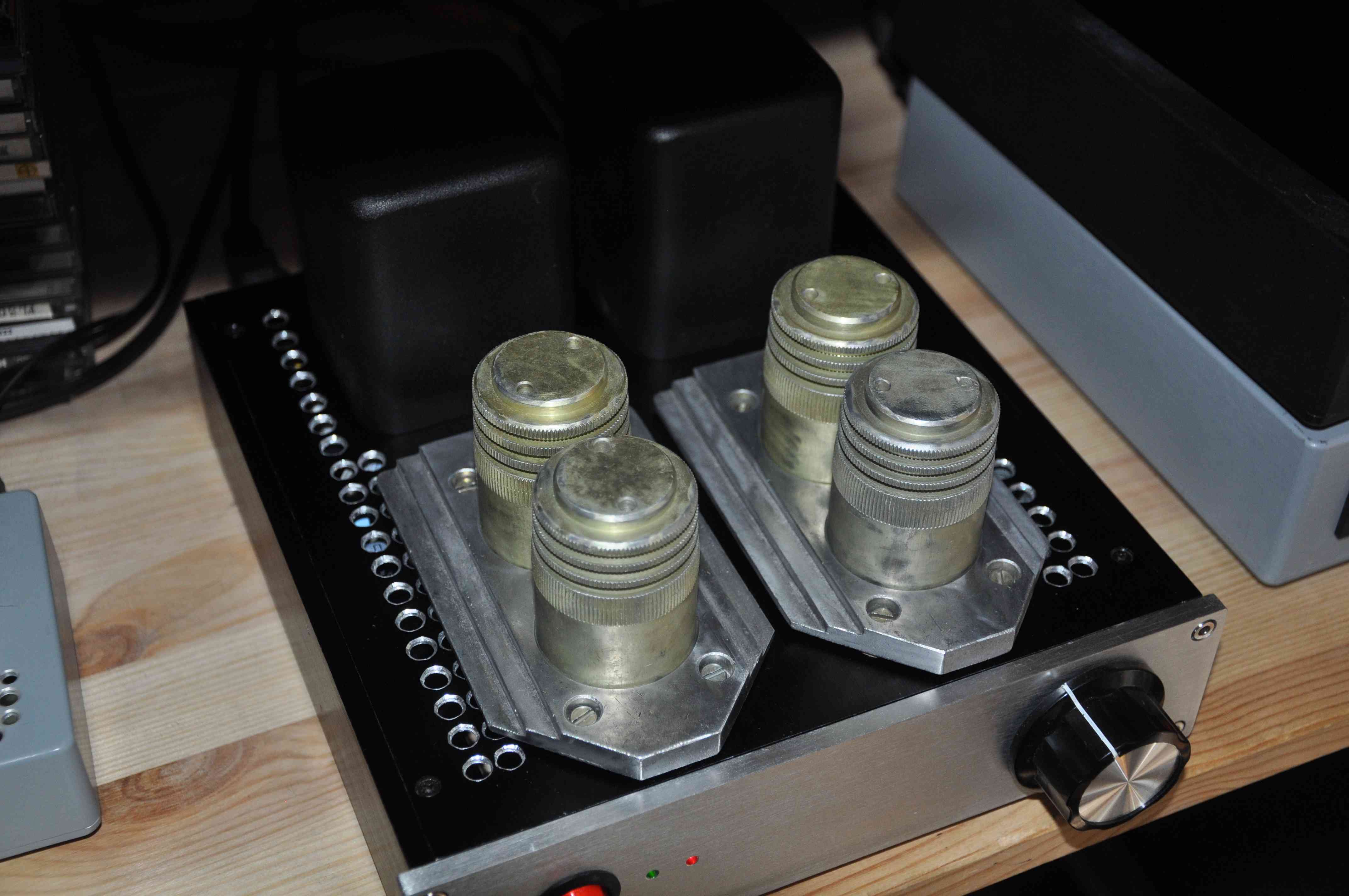 Внешний вид усилителя