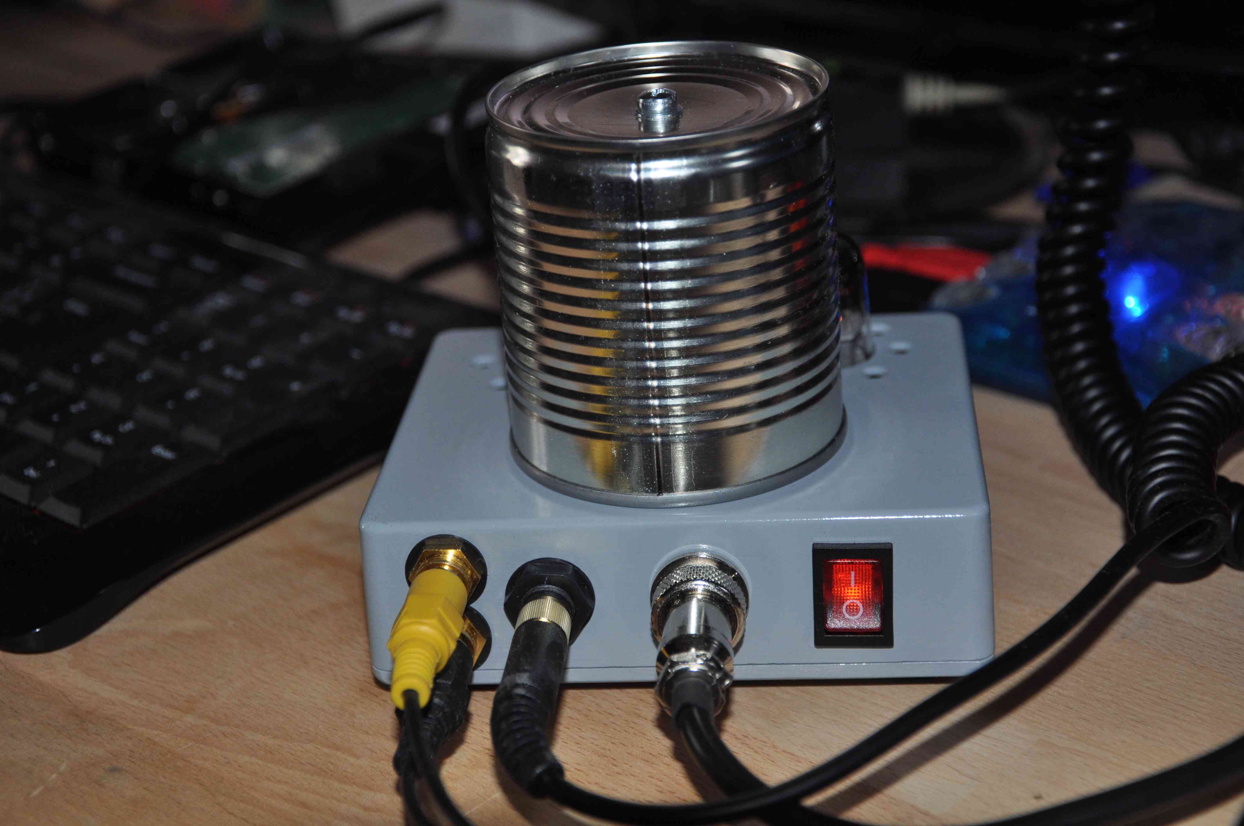 Усилитель - задняя панель