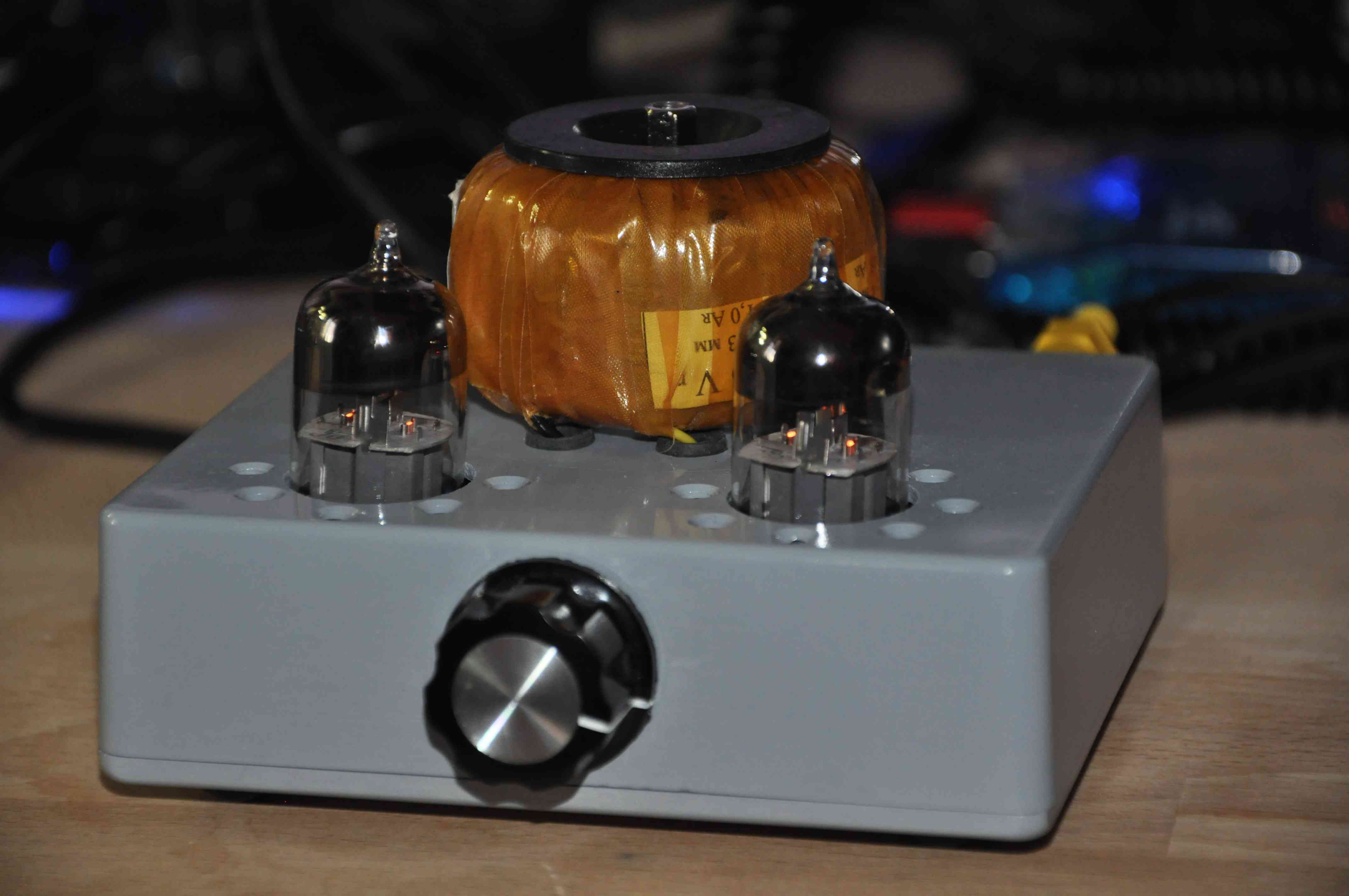 Усилитель без крышки трансформатора