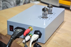 ЦАП на PCM2702E с ламповым выходом